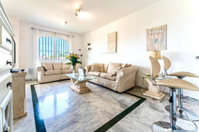 Charming 2-Bedroom Apartment